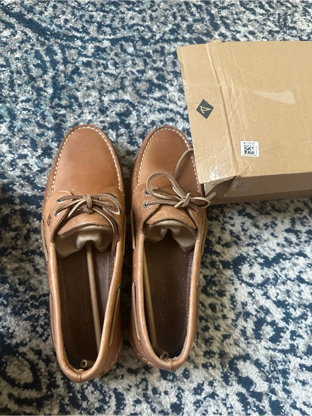 Sperry classic two